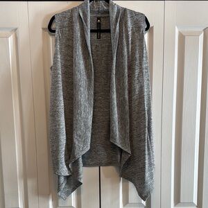 90 Degrees by Reflex- Gray Sleeveless Open Front Cardigan. Size XL.
